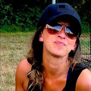 Meet your Posher, Christine